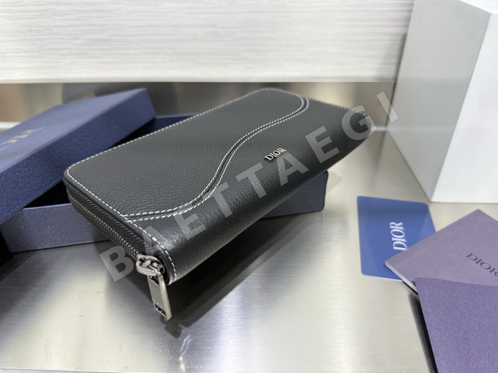 디올 지갑 상세 이미지 4