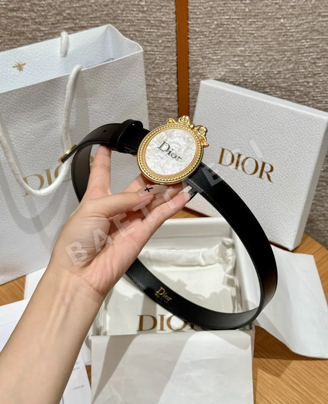 디올 JD280 메다이용 소가죽 벨트 상세 이미지 4