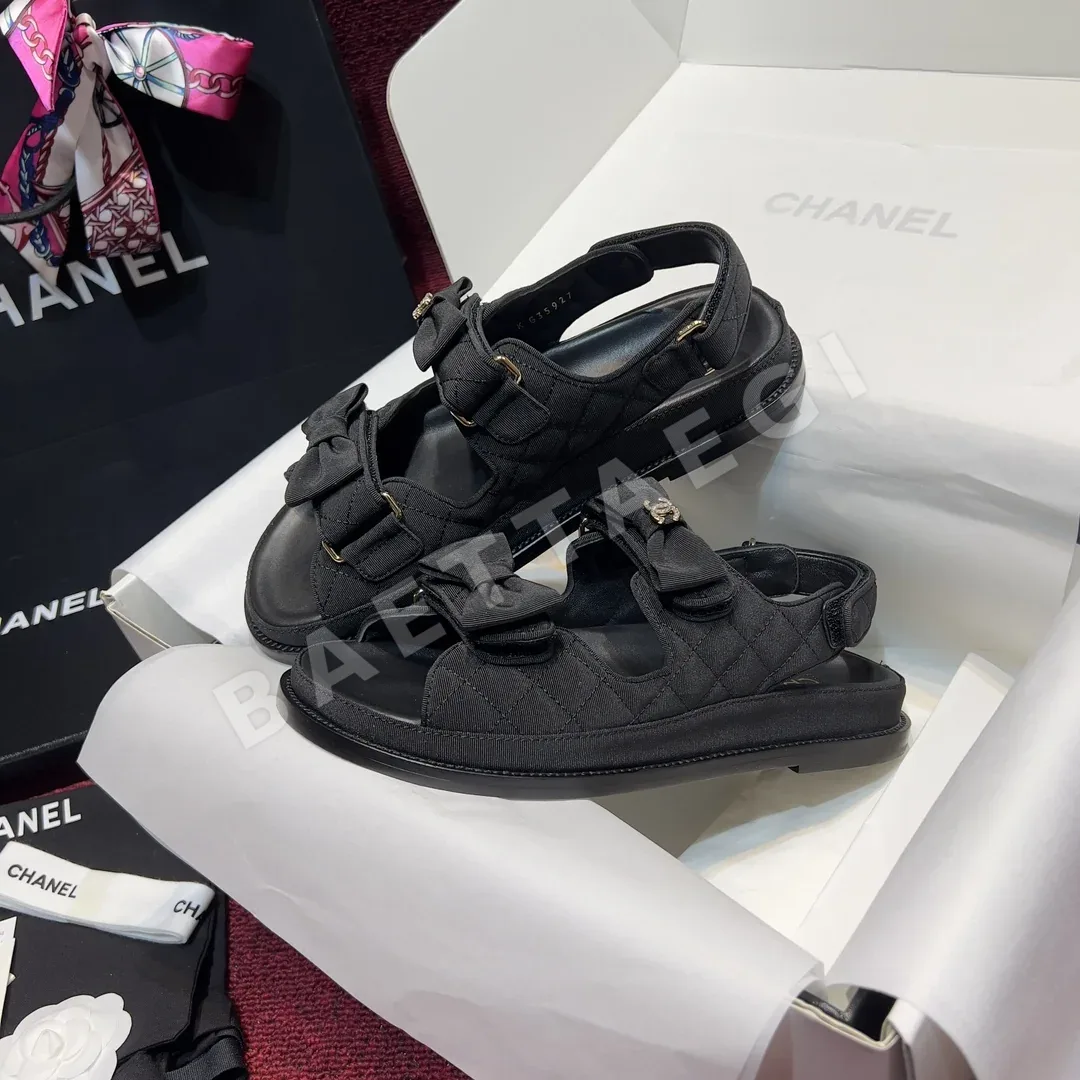 샤넬 더블 C 벨크로 비치 슈즈 상세 이미지 7