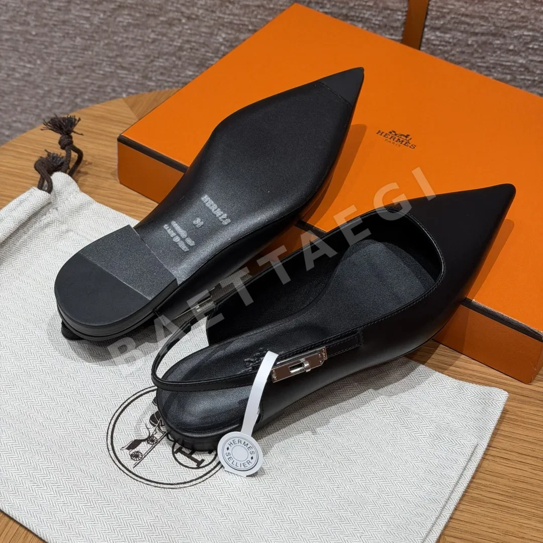 에르메스 러블리 슬링백 검정 가죽 실버 버클 상세 이미지 6