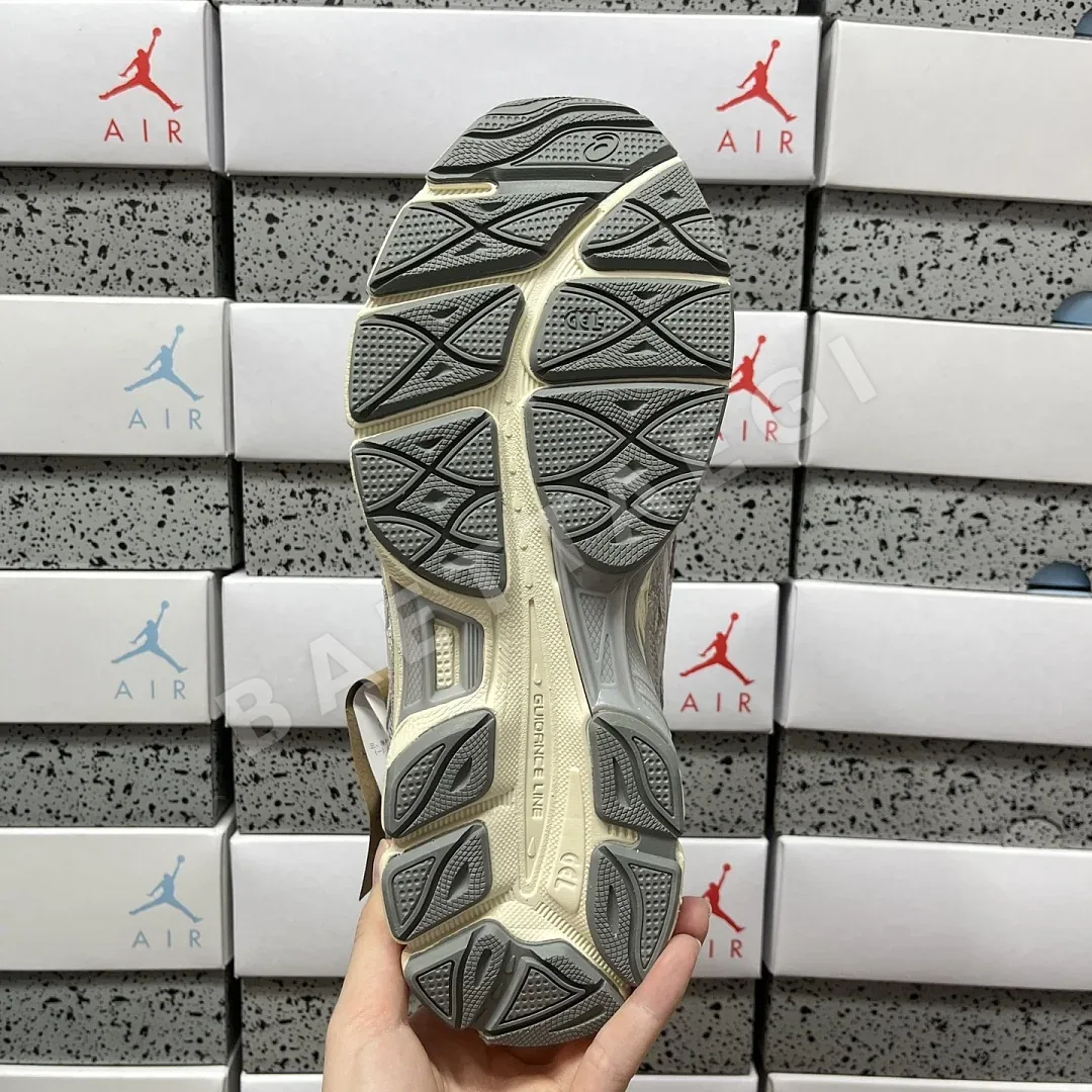 아식스 [GX] 젤 NYC 1203A383-022 200521 Asics Gel-NYC Cloud Grey Green 상세 이미지 6