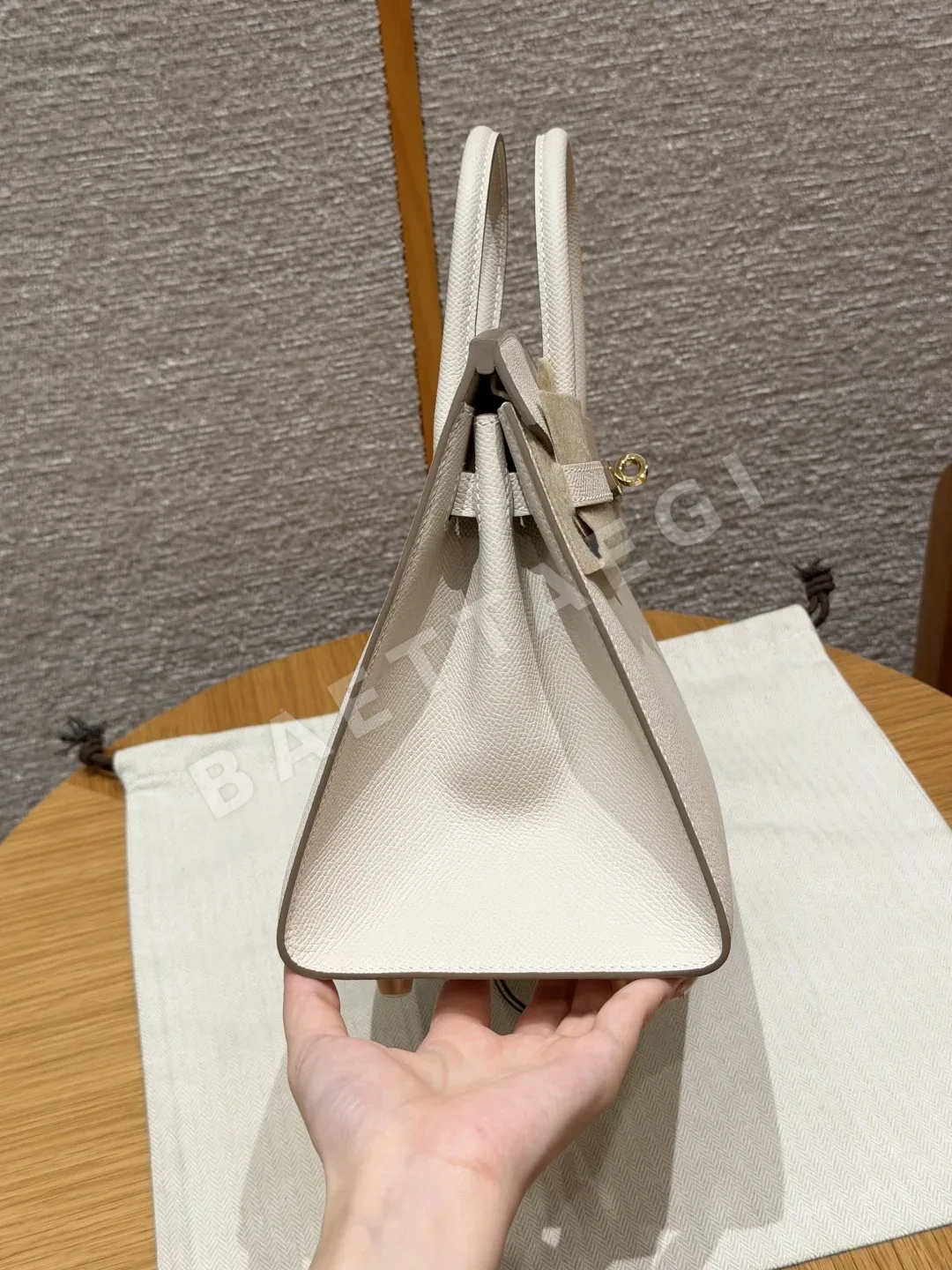 에르메스 버킨 25 앱송 가죽 지갑 상세 이미지 2