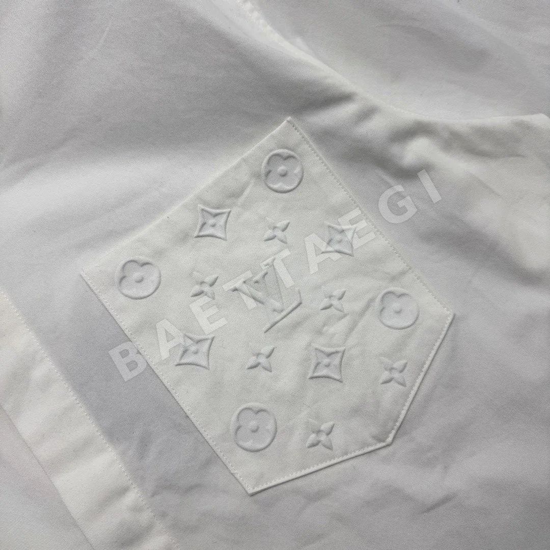 루이비통 모노그램 엠보싱 긴팔 셔츠 상세 이미지 7