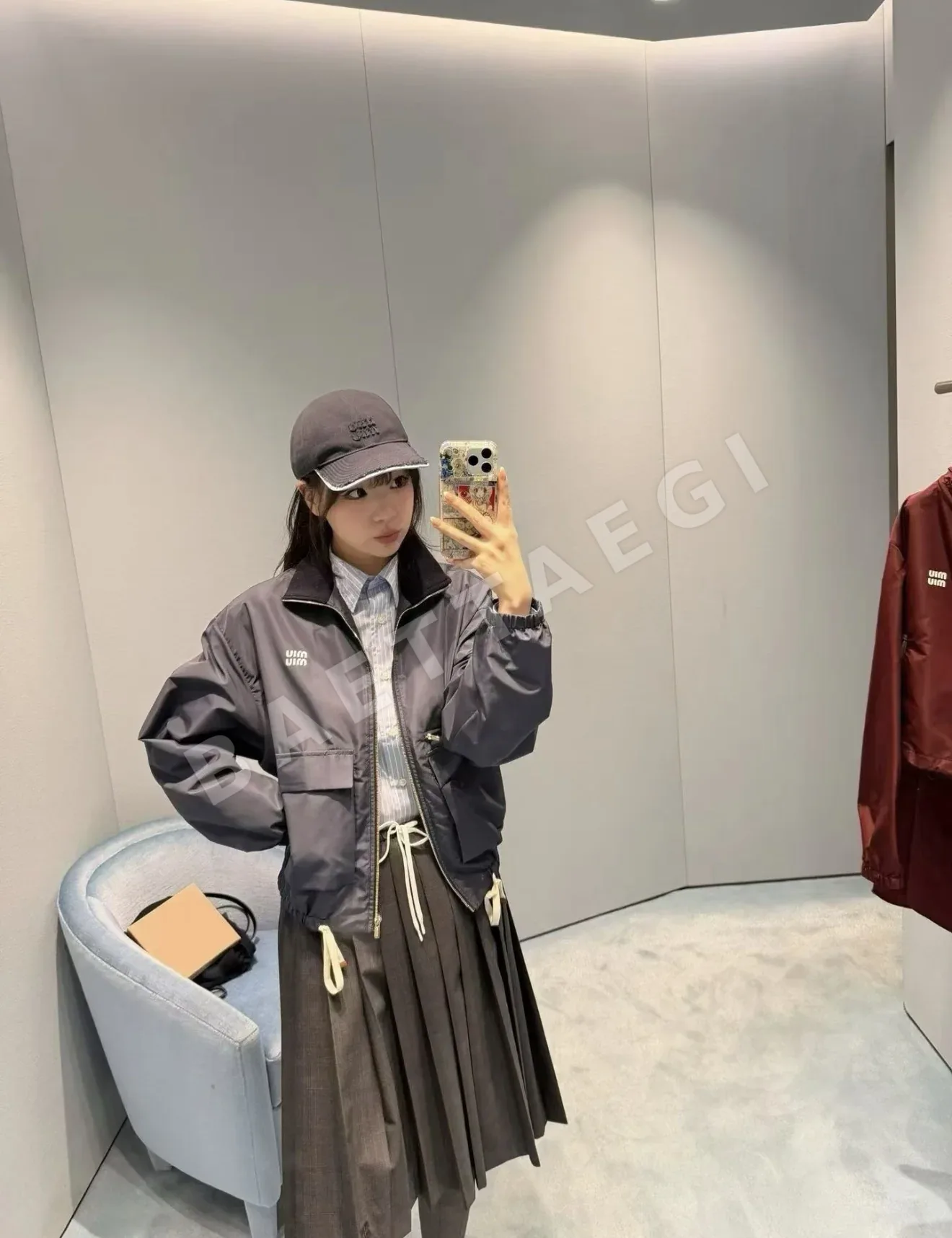 미우미우 네이비 워크웨어 나일론 자켓 상세 이미지 8