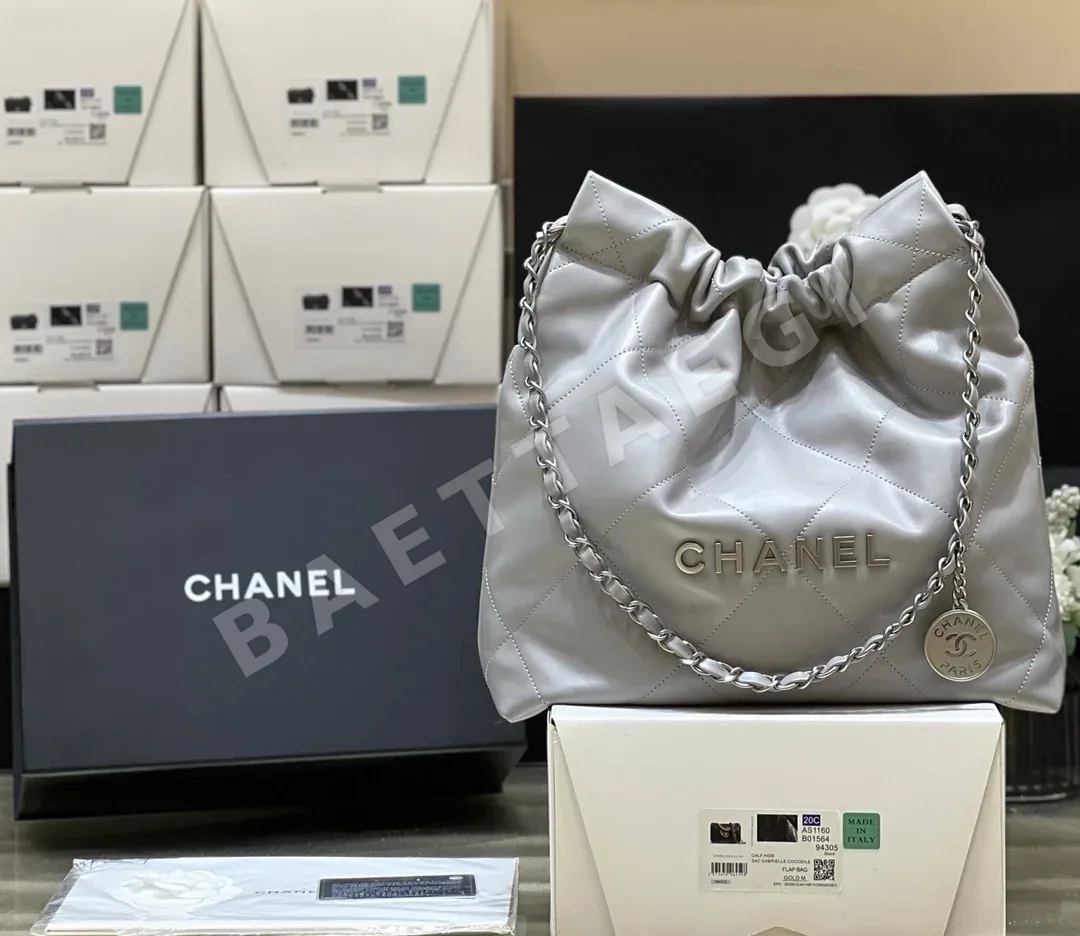 샤넬 22백 사각 프레임 송아지가죽 가방 AS3260 37188