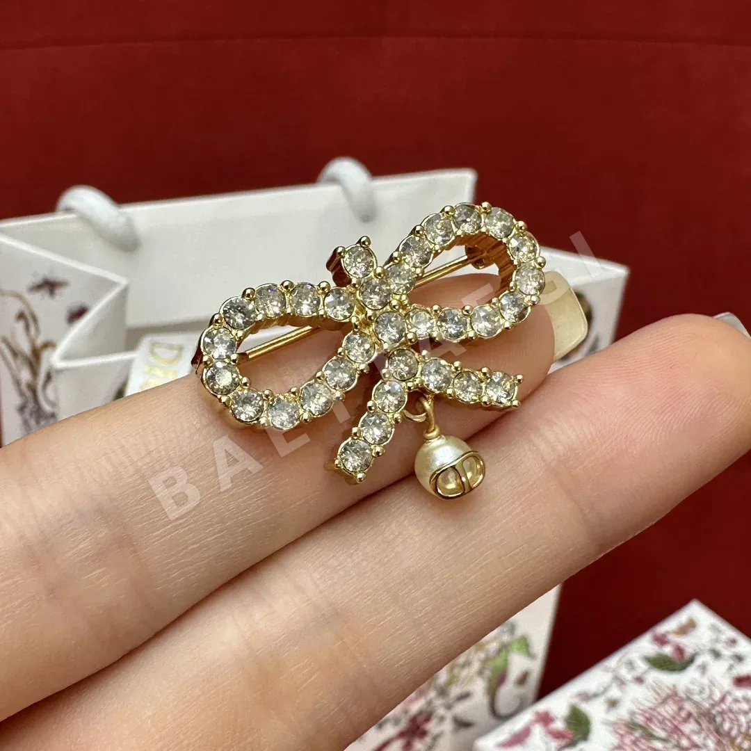 디올 리본 다이아몬드 브로치 178134
