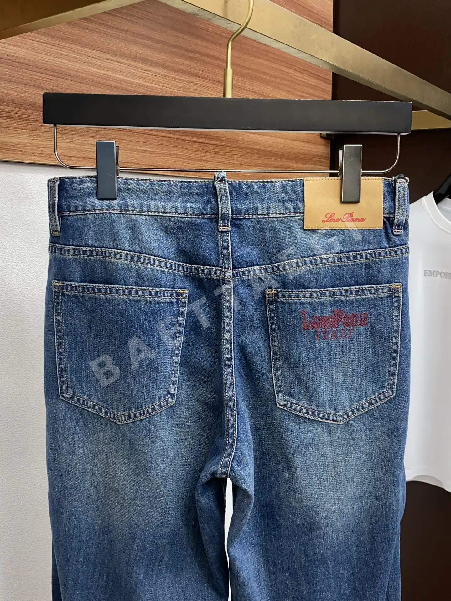 로로피아나 고탄력 워싱 데님 청바지 상세 이미지 9