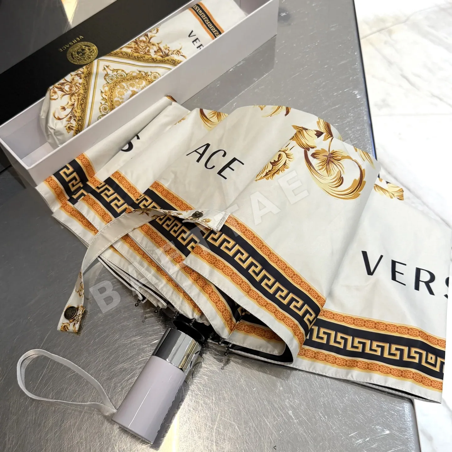 베르사체 우산 85662 Versace Umbrella 상세 이미지 3