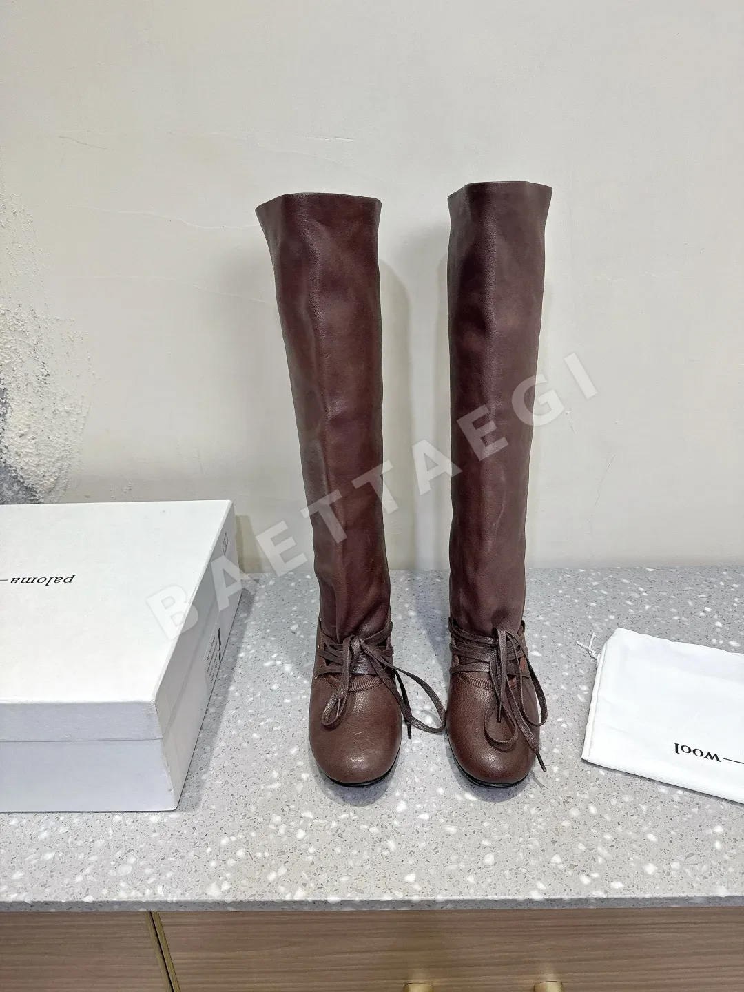 팔로마 울 청키힐 라운드토 슬립온 슬라우치 부츠 134490