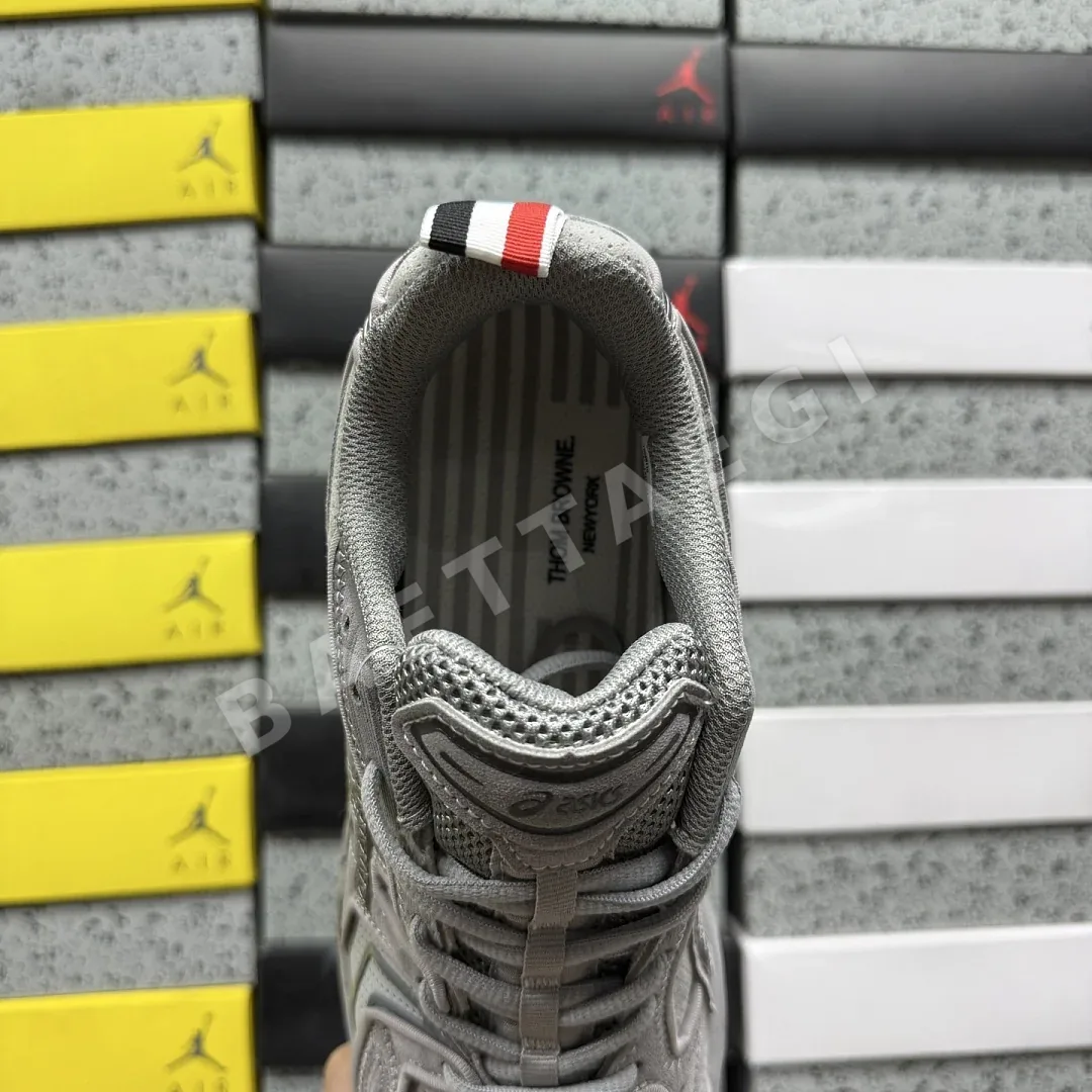 아식스 [BD] 젤 카야노 14 1203B110-020 200429 Asics Gel-Kayano 14 Thom Browne Grey 상세 이미지 4