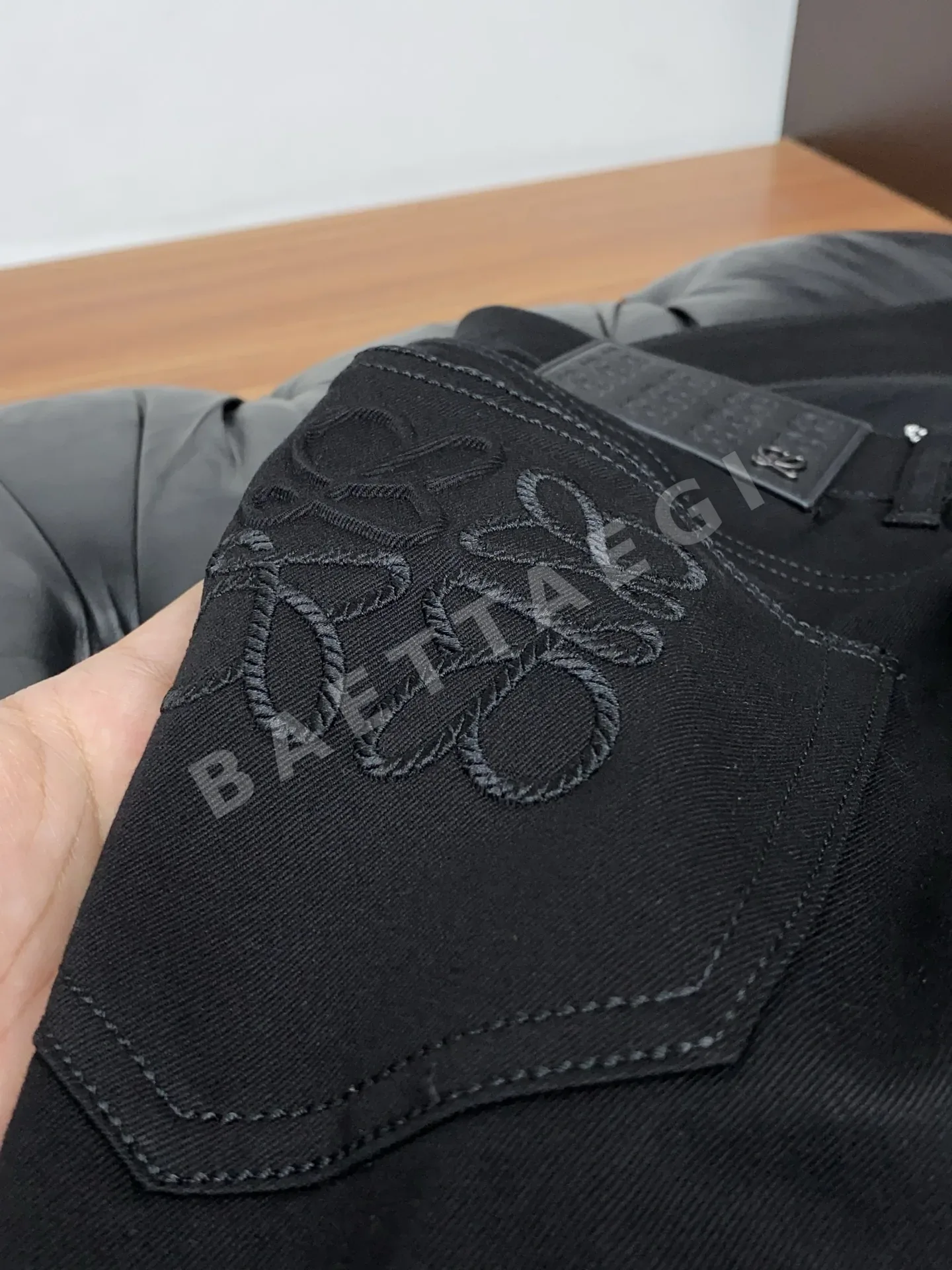 로에베 남성 바지 SS 52746 Loewe 상세 이미지 5