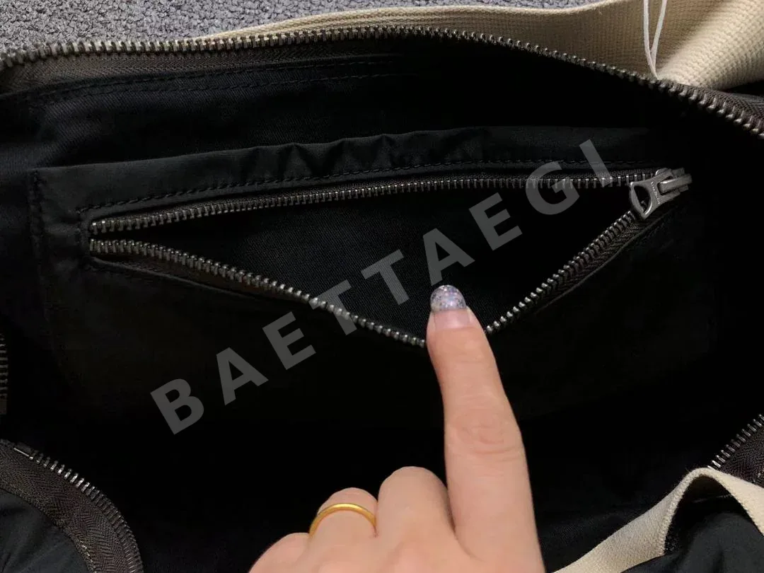 아크네스튜디오 가방 202702 Acne Studios Bag 상세 이미지 16