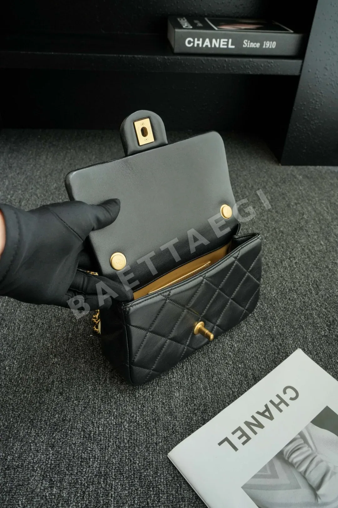 샤넬 더블 펄체인 램스킨 블랙 라지 가방 상세 이미지 9