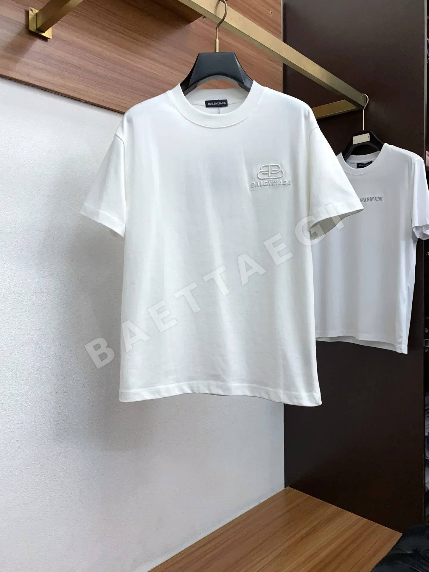 발렌시아가 남성 반팔 티셔츠 49067