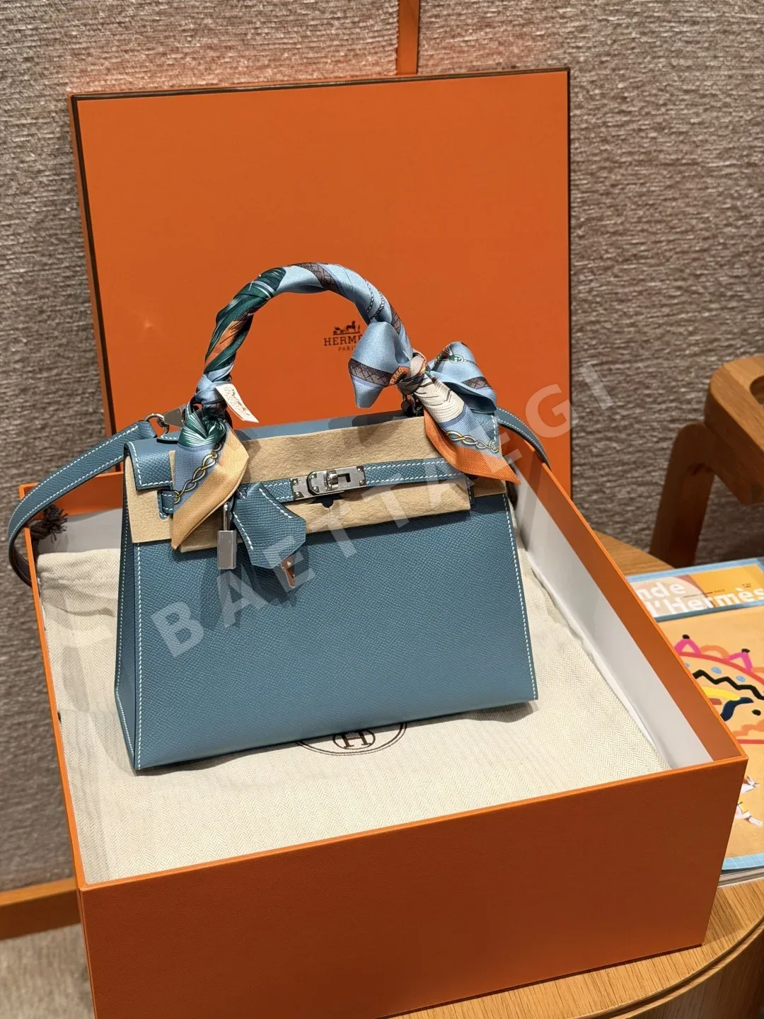 에르메스 켈리백 25 블루 실버 하드웨어 18234