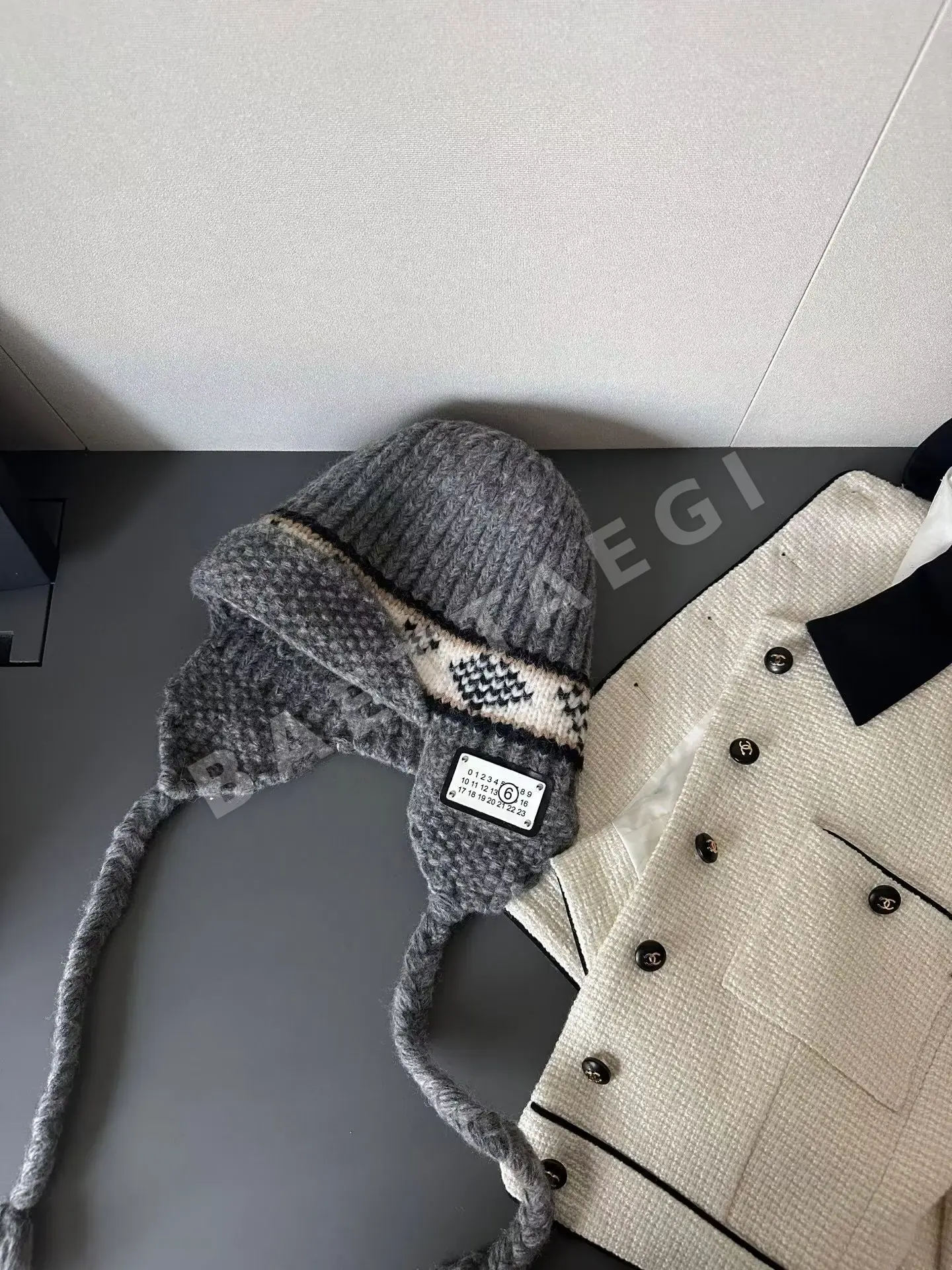 마르지엘라 디지털 니트 페어아일 이어플랩 모자 상세 이미지 3