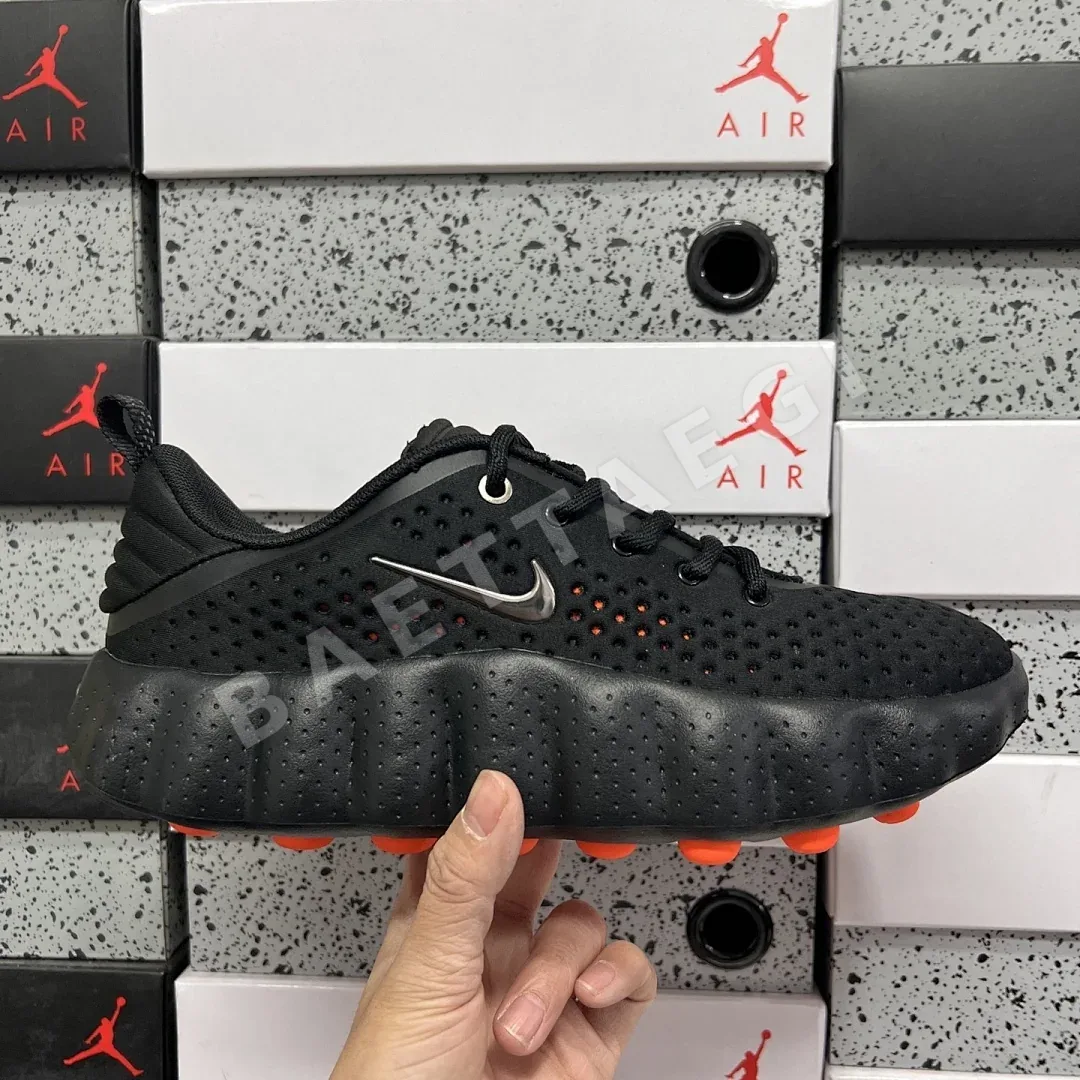 나이키 [WM] 마인드 002 HQ4308-001 201243 Nike Mind 002 Black Hyper Crimson 상세 이미지 3