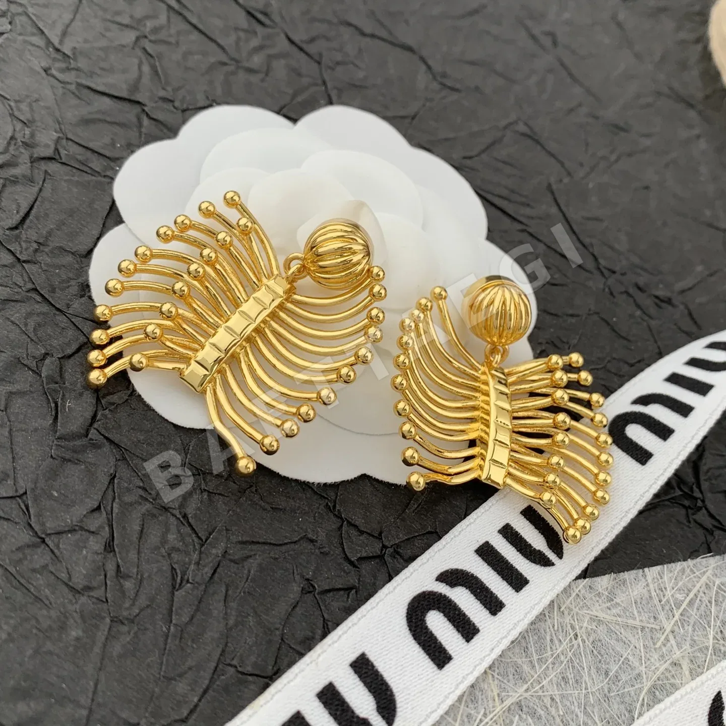 미우미우 귀걸이 61187 Miu Miu Earrings 상세 이미지 3
