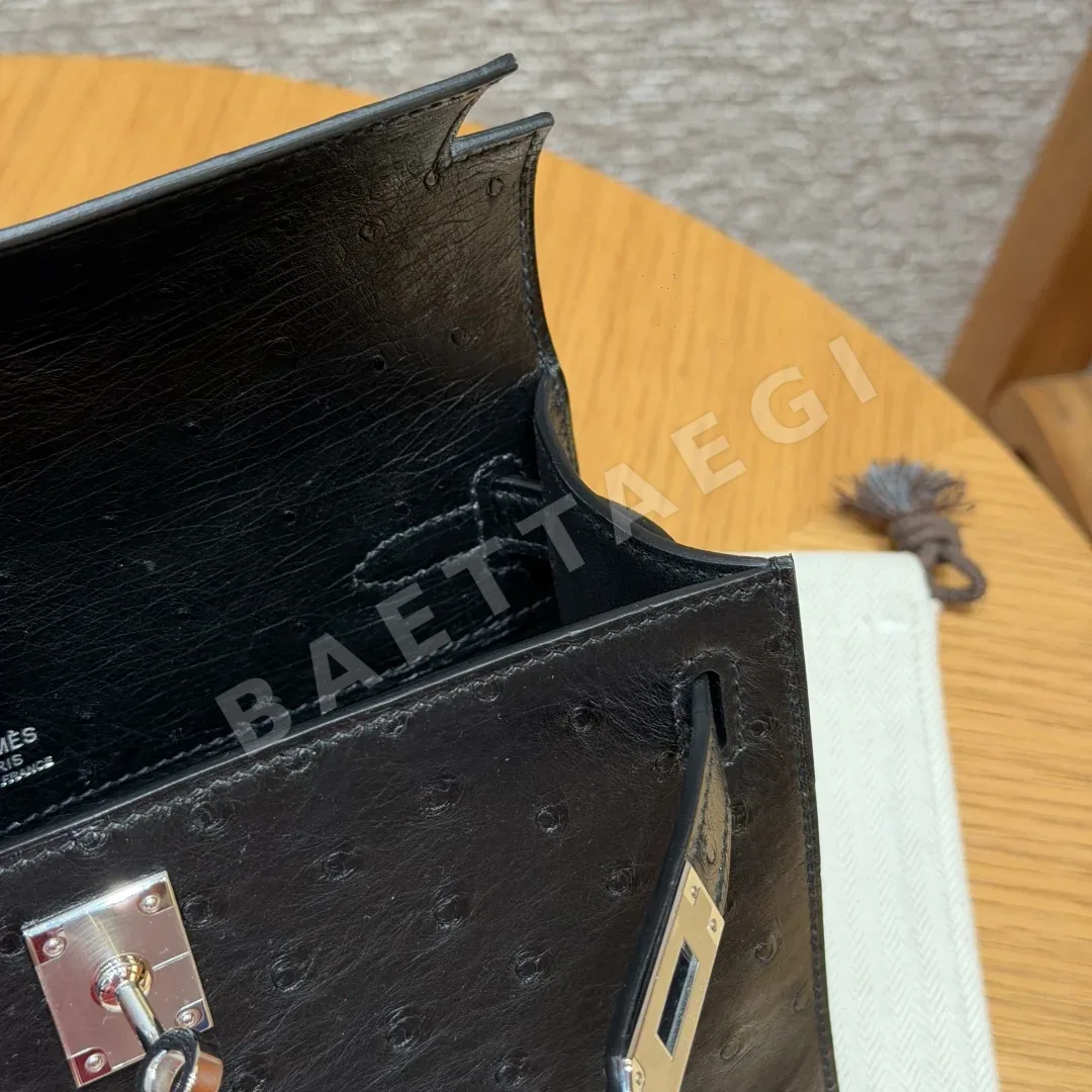 에르메스 켈리 타조 가죽 클러치 가방 상세 이미지 7