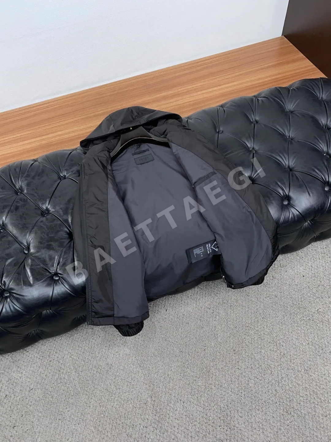 프라다 코튼 패드 남성 자켓 상세 이미지 8