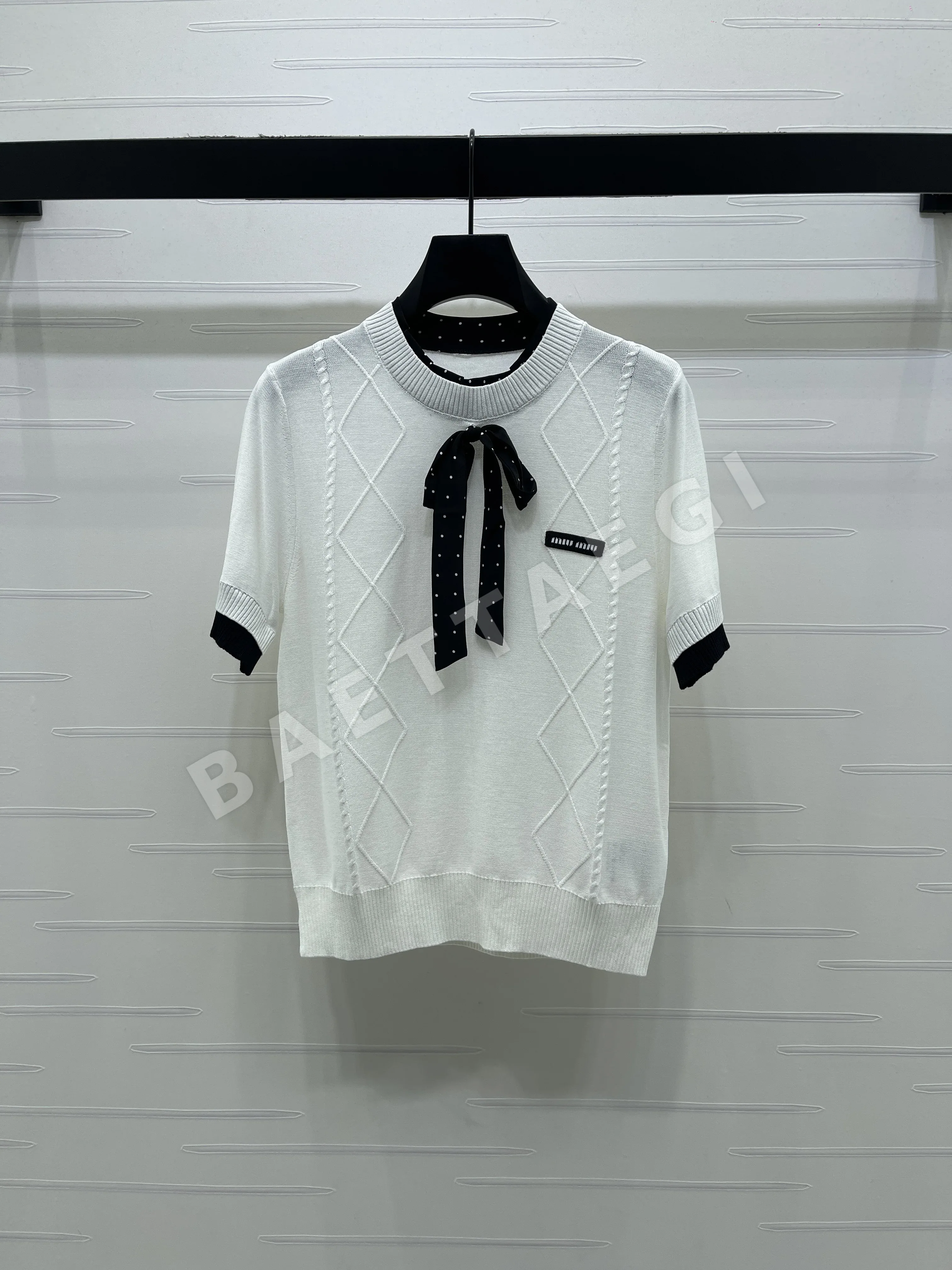 미우미우 보타이 라운드넥 니트 반팔 탑 상세 이미지 11