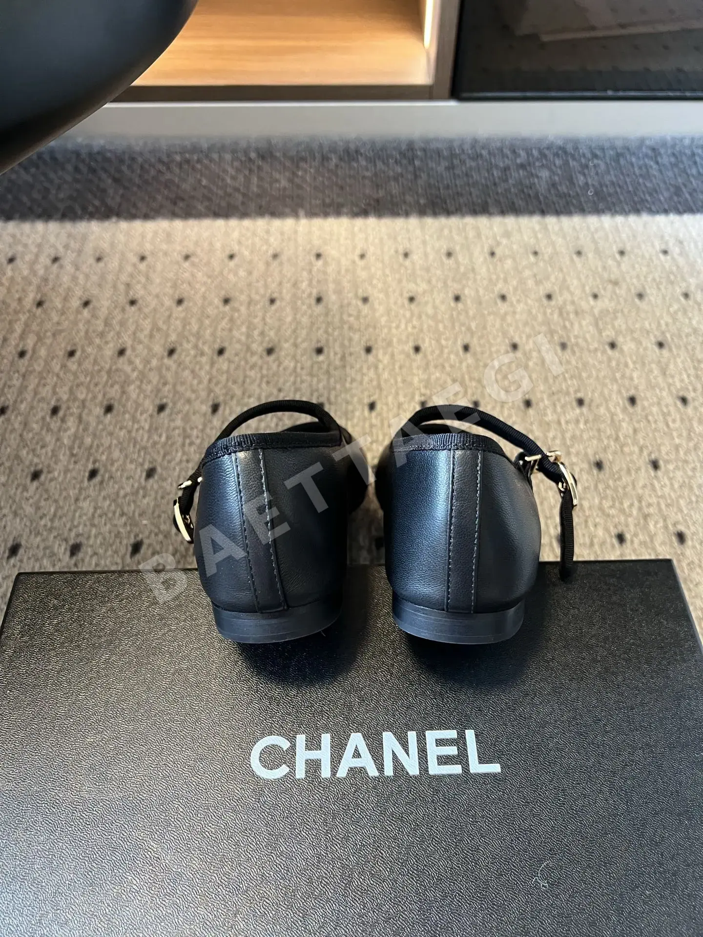 샤넬 메리제인 여성 시프스킨 더블 C 자수 상세 이미지 10