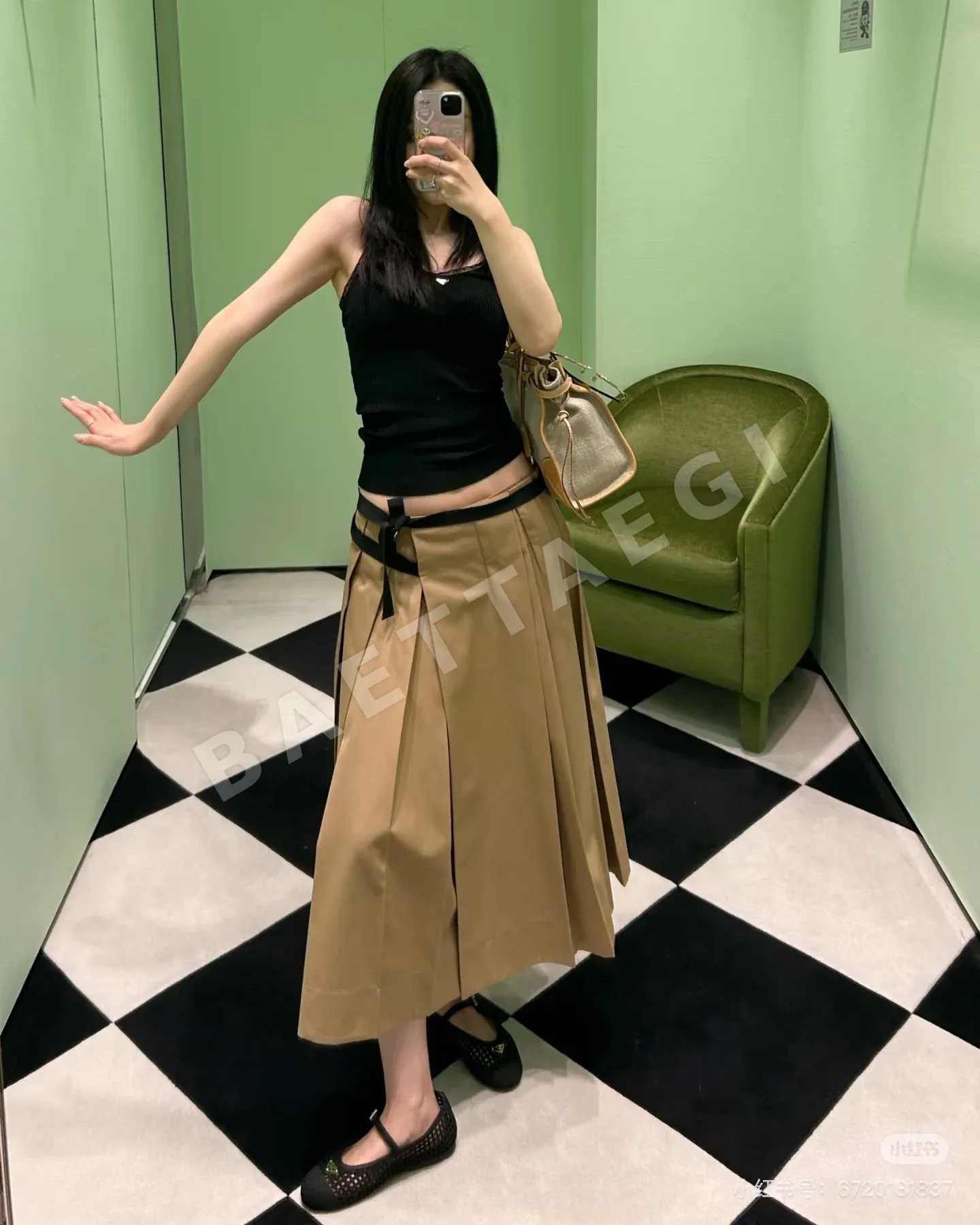 프라다 카키 컬러 블록 플리츠 스커트 114830