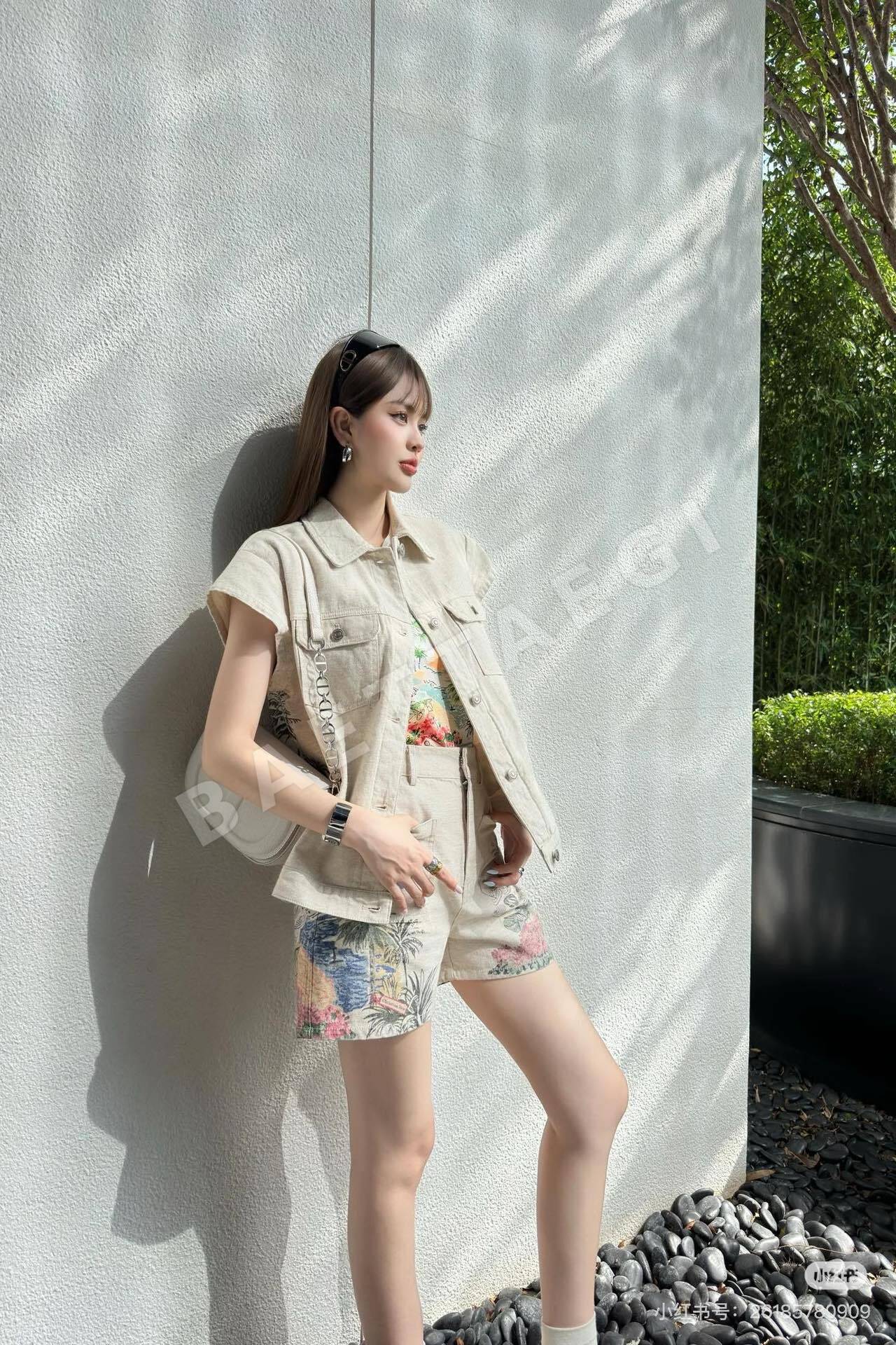 디올 프린트 데님 재킷 반바지 세트 상세 이미지 4