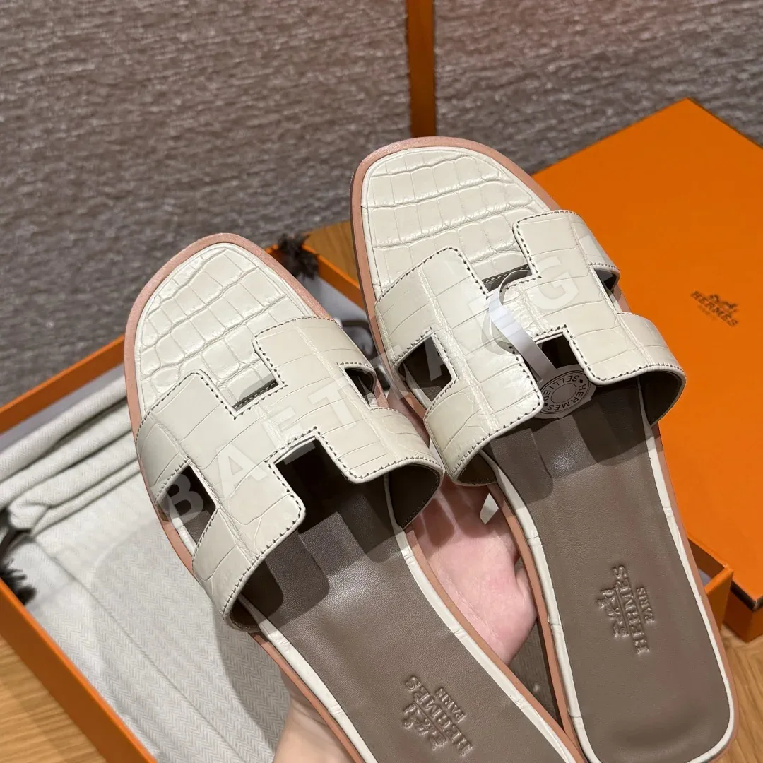 에르메스 오란 악어가죽 샌들 상세 이미지 9