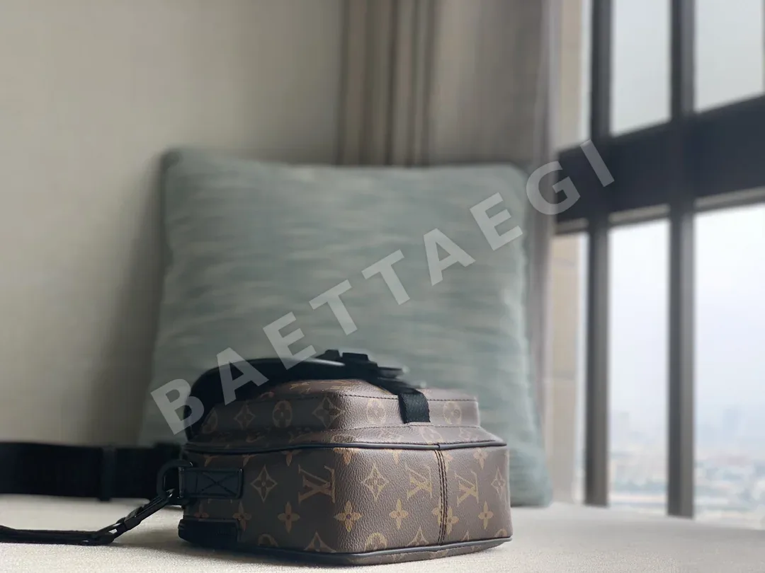 루이비통 퀘스트 메신저백 M46973 상세 이미지 4