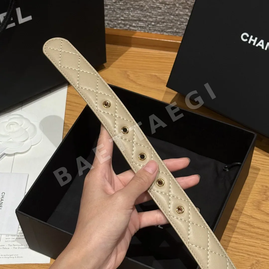 샤넬 더블 C 로고 램스킨 벨트 상세 이미지 7