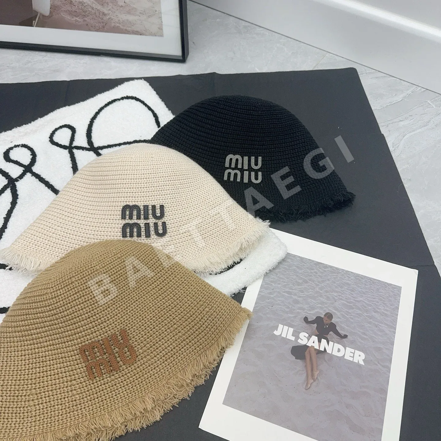 미우미우 모자 80915 Miu Miu Cap 상세 이미지 9