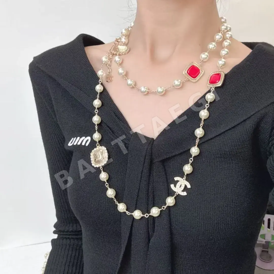 샤넬 골드 더블 C 라인스톤 진주 목걸이 153507