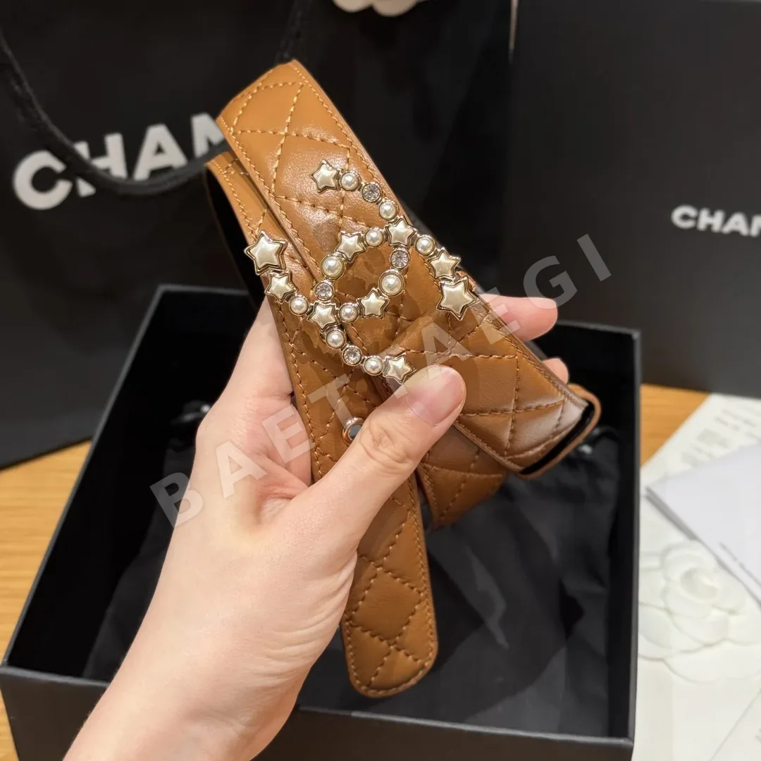 샤넬 더블 C 메탈 로고 램스킨 벨트 상세 이미지 2