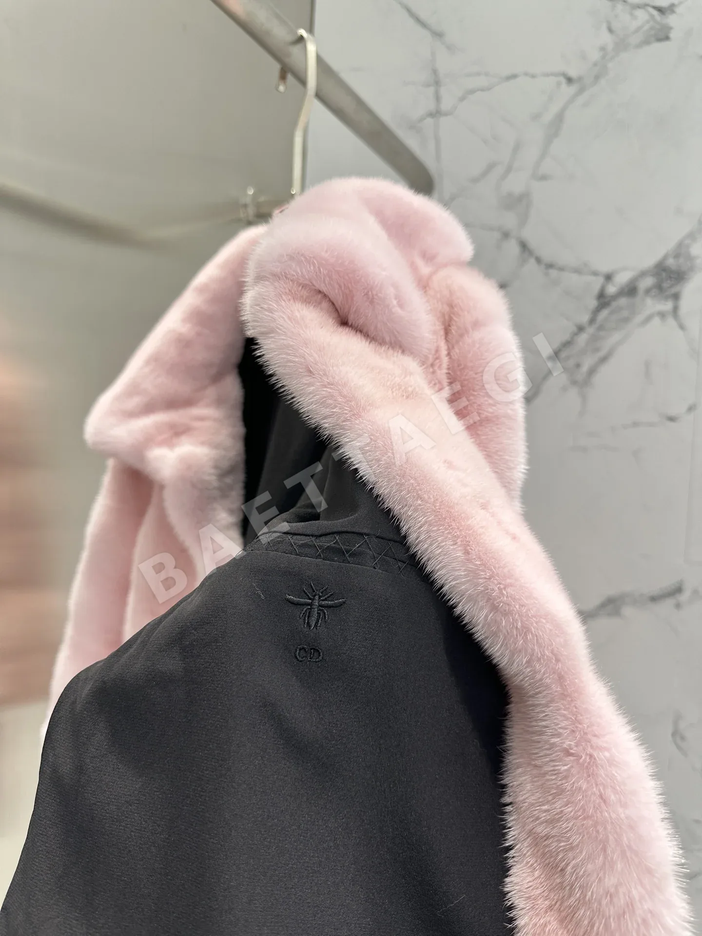 디올 메티에다르 여성 자켓 상세 이미지 7