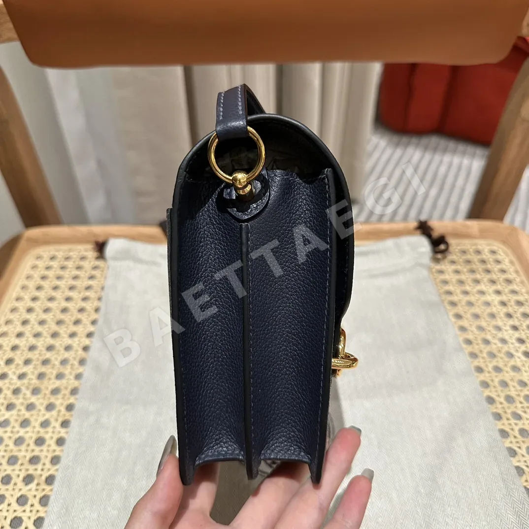 에르메스 이브 컬러 송아지가죽 가방 상세 이미지 5