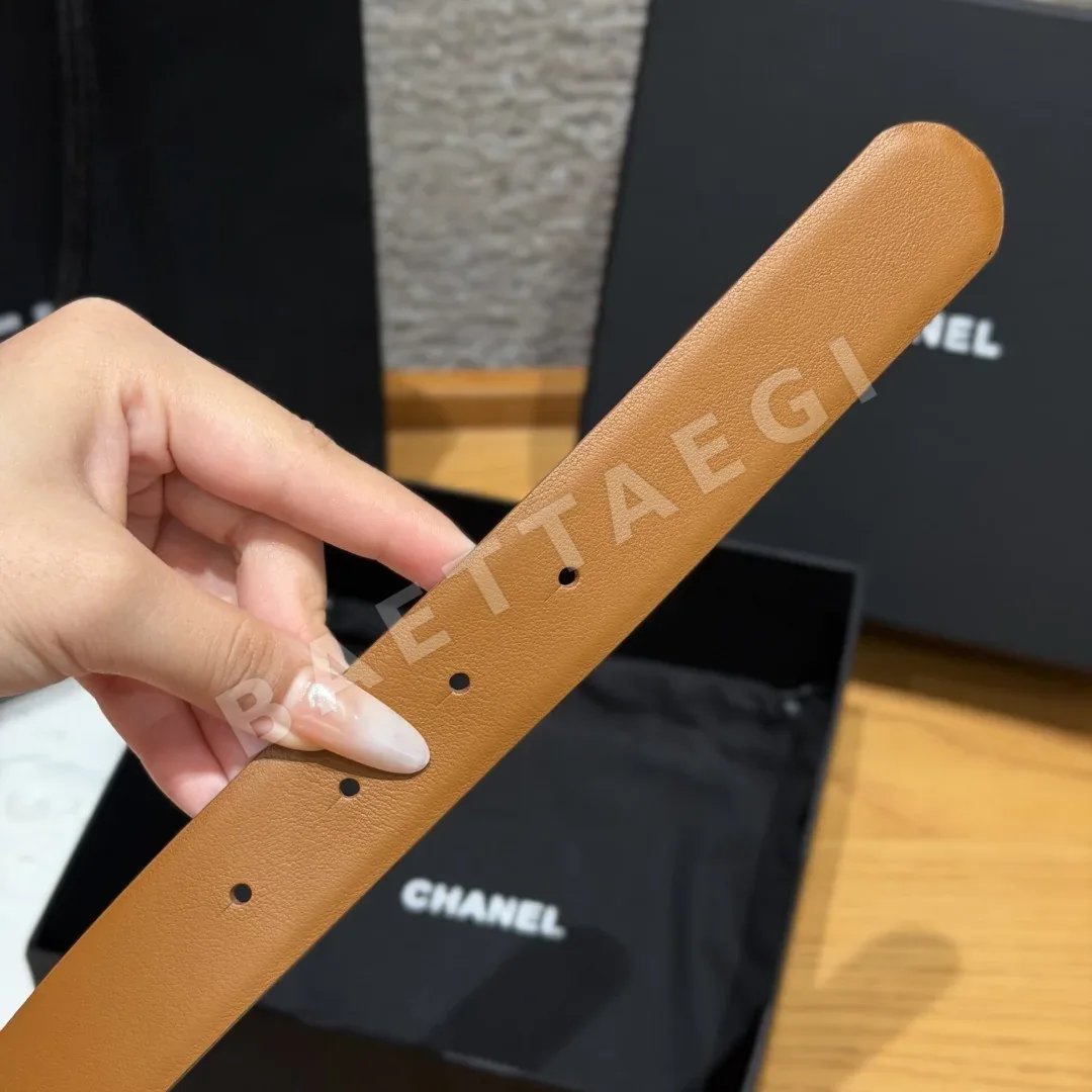 샤넬 송아지가죽 리버시블 버클 벨트 상세 이미지 5