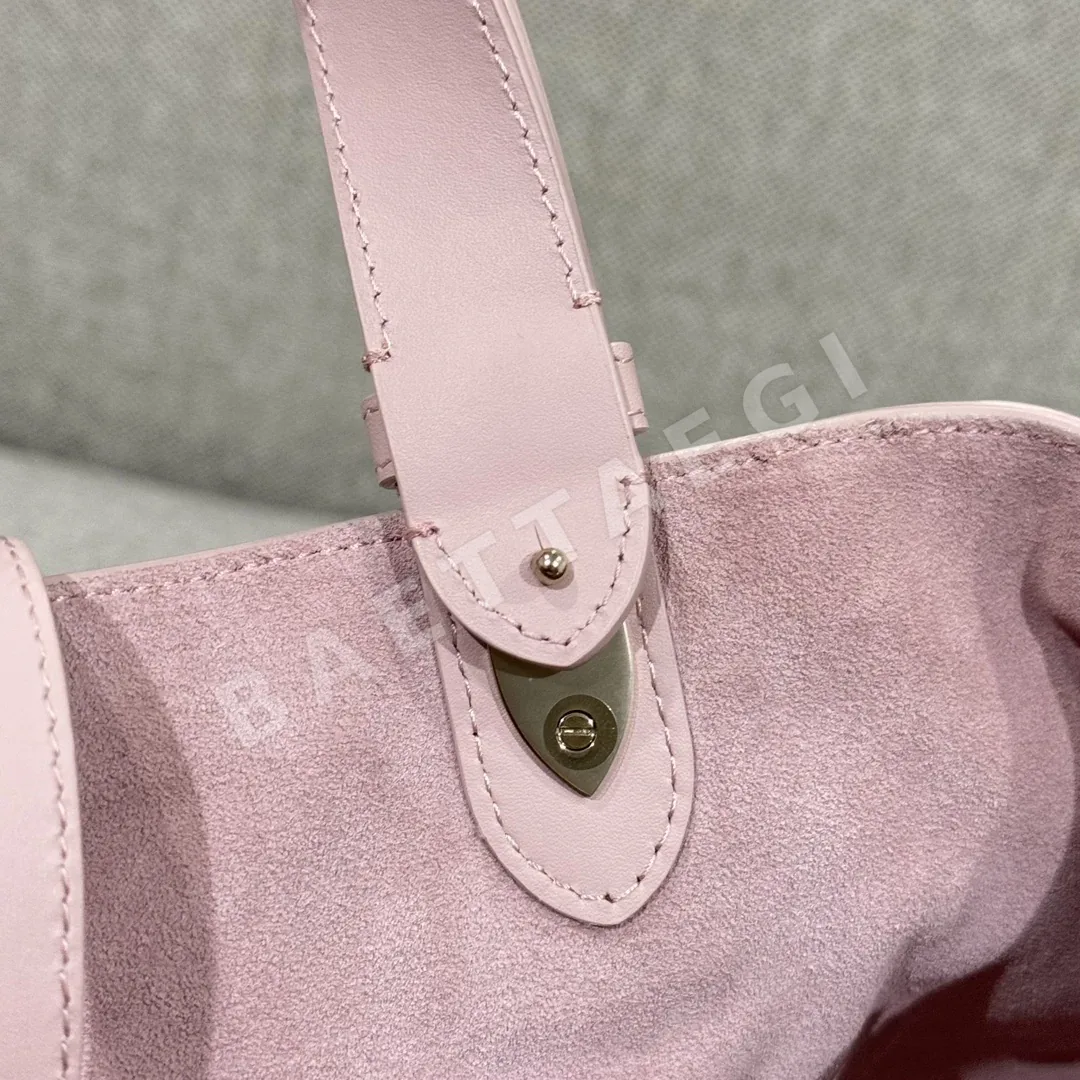 디올 핑크 미디엄 가방 상세 이미지 6
