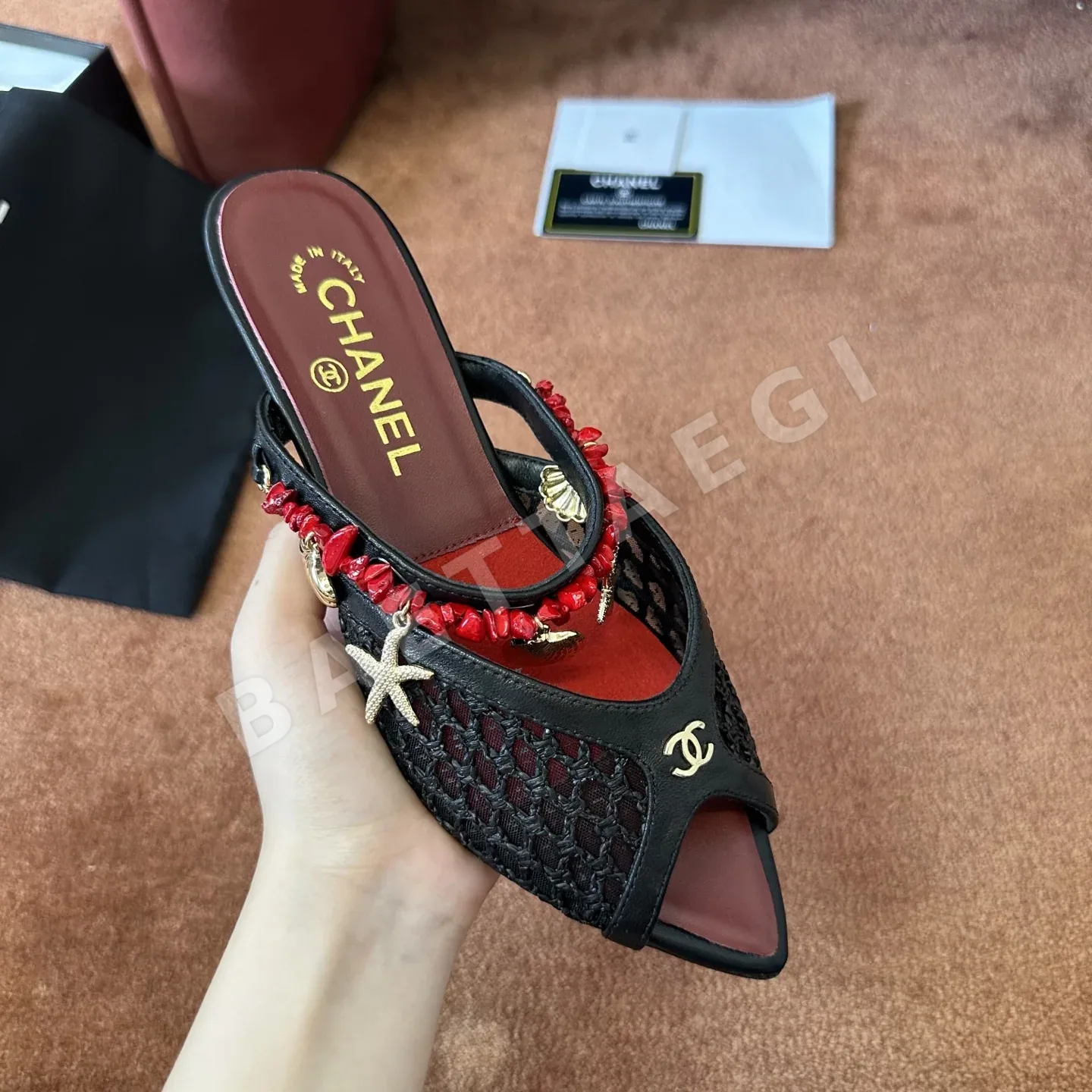 샤넬 더블 C 로고 플랫슈즈 상세 이미지 3