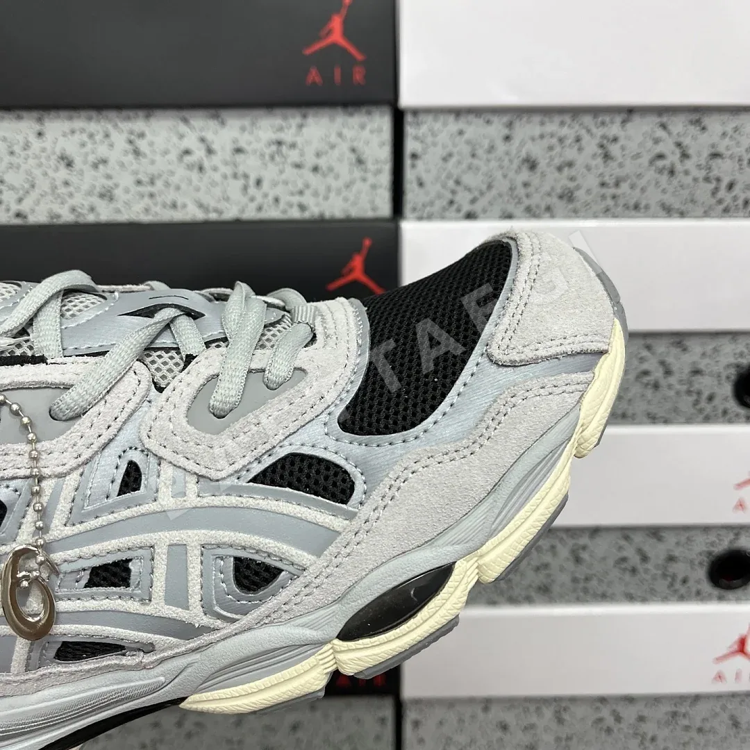아식스 [GX] 젤 NYC 1203A383-004 200528 Asics Gel-NYC Black Piedmont Grey 상세 이미지 3
