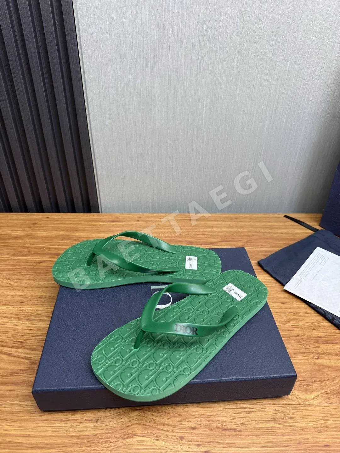 디올 남성 슬리퍼 상세 이미지 3