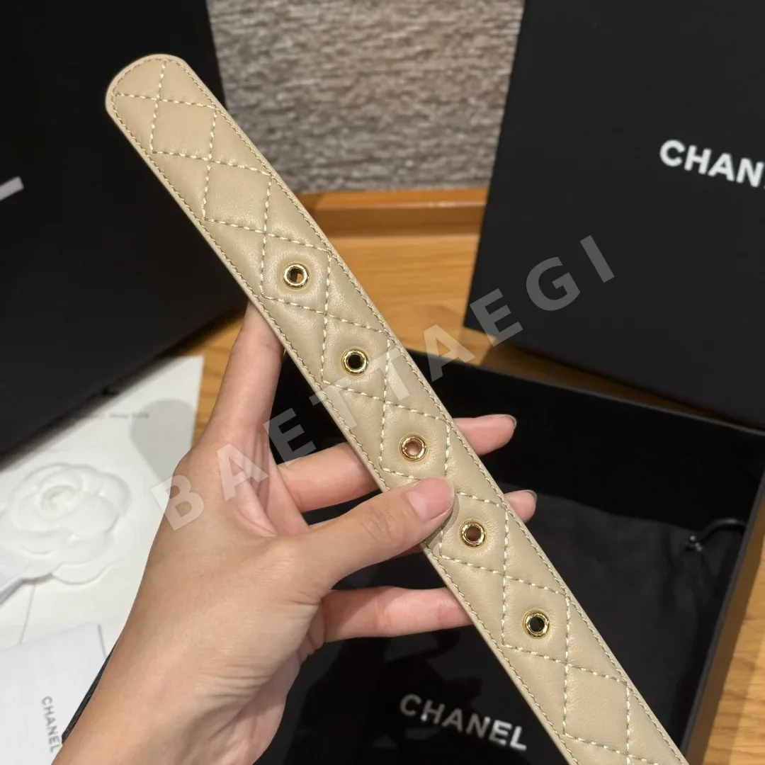 샤넬 다이아몬드 패턴 램스킨 더블 C 메탈 로고 벨트 상세 이미지 7