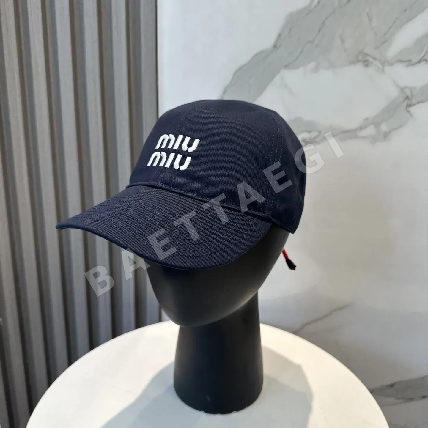 미우미우 캔버스 야구모자 81110