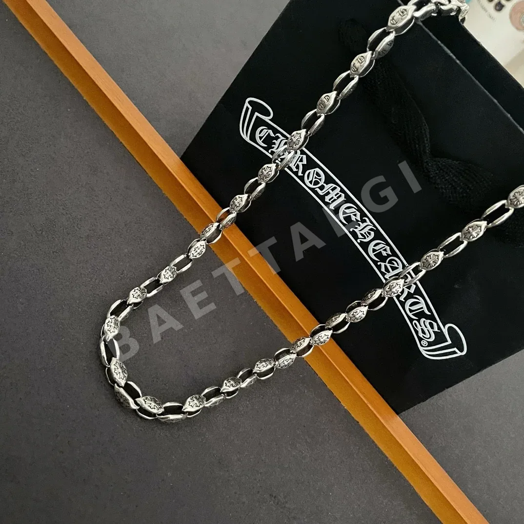 크롬하츠 글자 장식 빈티지 목걸이 상세 이미지 4