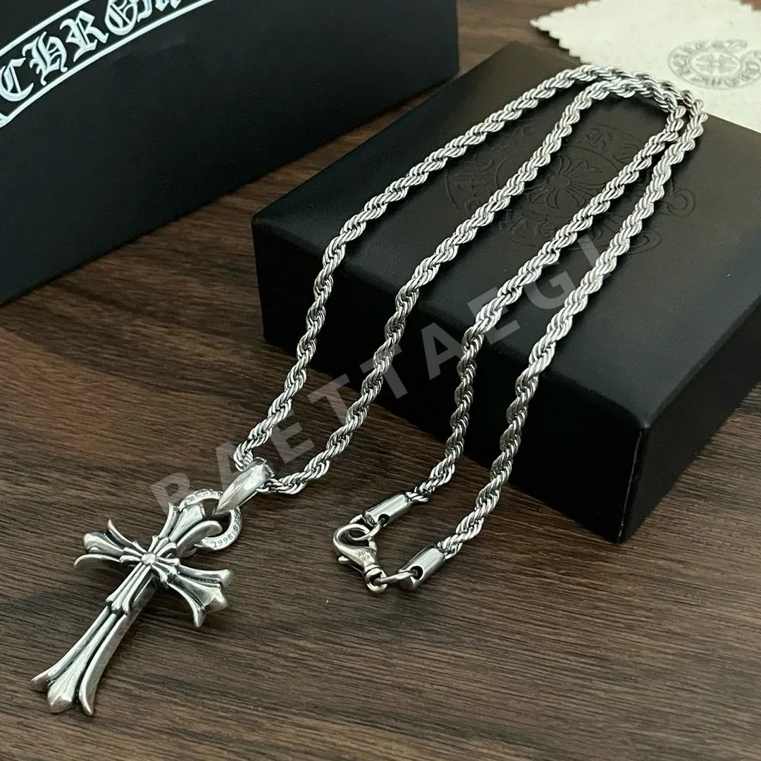 크롬하츠 클래식 레트로 크로스 스네이크 본 목걸이 상세 이미지 7