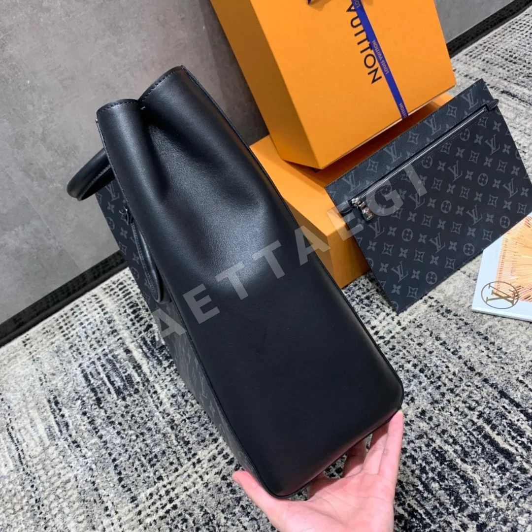 루이비통 온더고 남성용 핸드백 M44733 상세 이미지 3