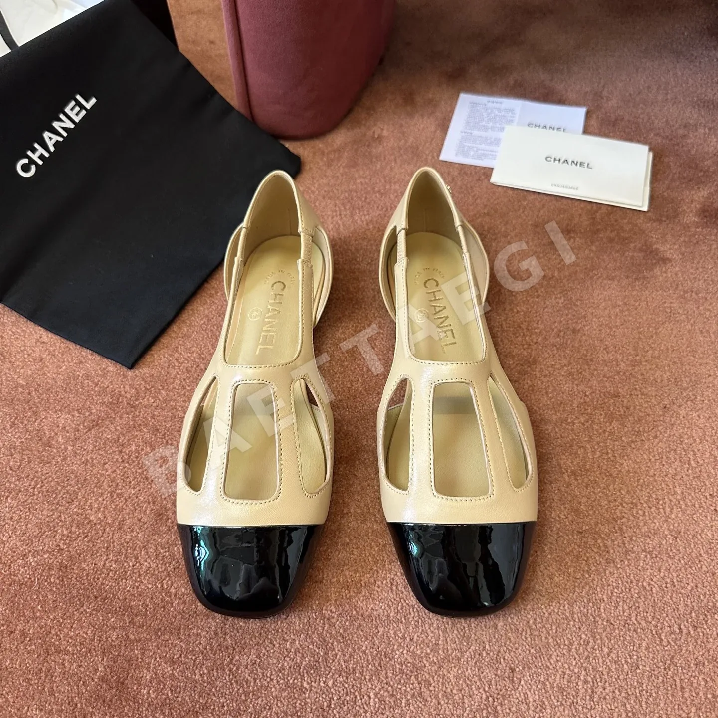 샤넬 더블 C 로고 플랫 슈즈 신발 129368