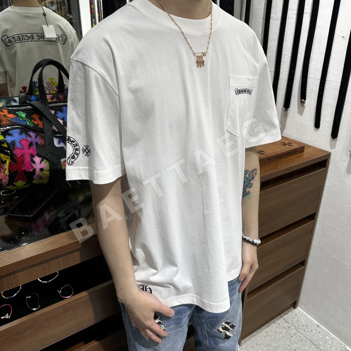 크롬하츠 화이트 팬텀 크로스 남성 반팔 상세 이미지 9