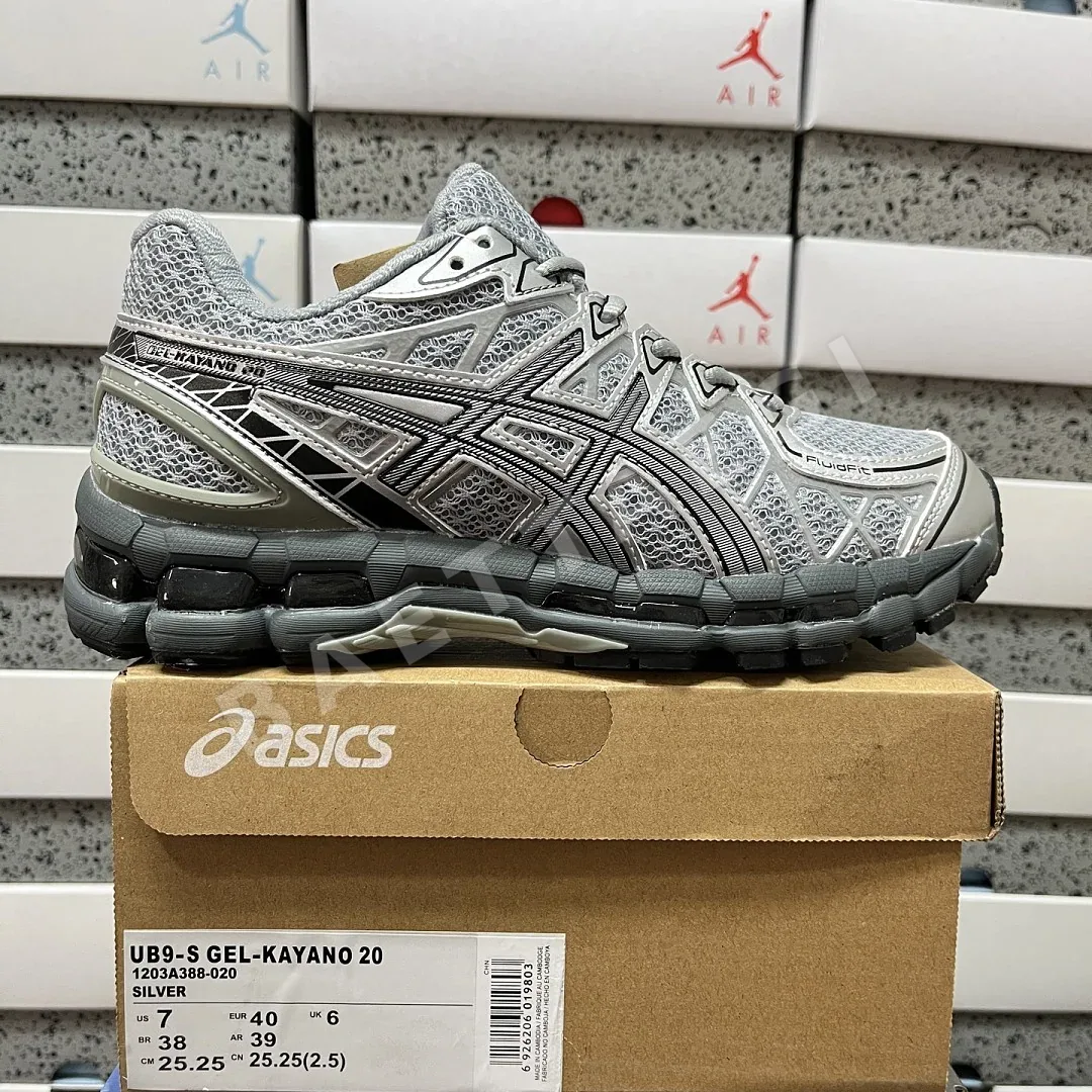 아식스 [TOP] 젤 카야노 20 1203A388-020 200418 Asics Gel-Kayano 20 Gravel Pure Silver