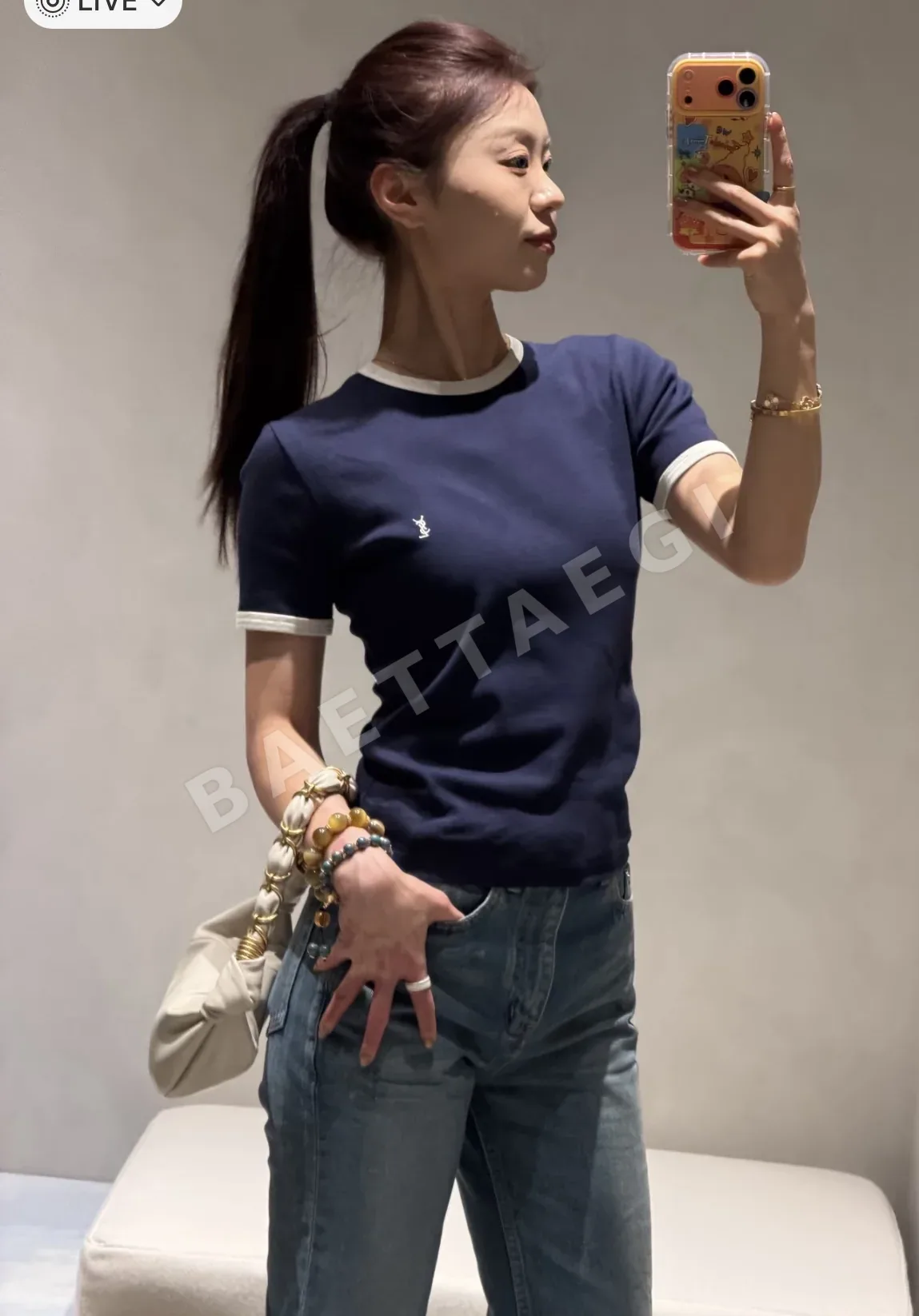 생로랑 컬러 블록 자수 로고 반팔 티셔츠 상세 이미지 5